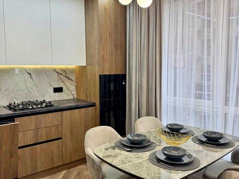 квартира за адресою Юліана Пелеша вул., 10