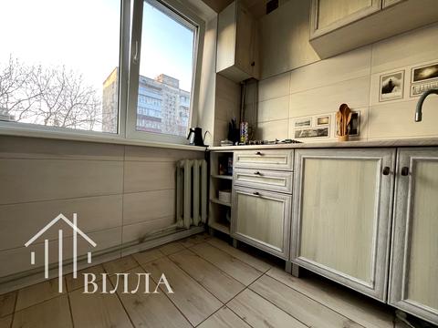 квартира за адресою Степана Бандери просп., 98