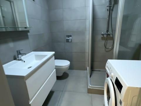 квартира за адресою Дніпровська набережна вул., 20-Б