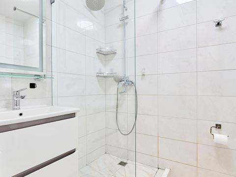 квартира за адресою Академіка Шалімова вул., 70/2