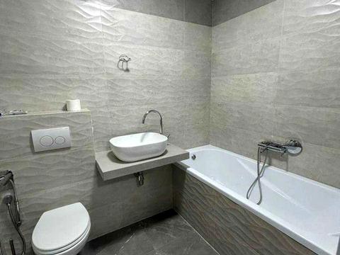 квартира по адресу Зеленая ул., 204г