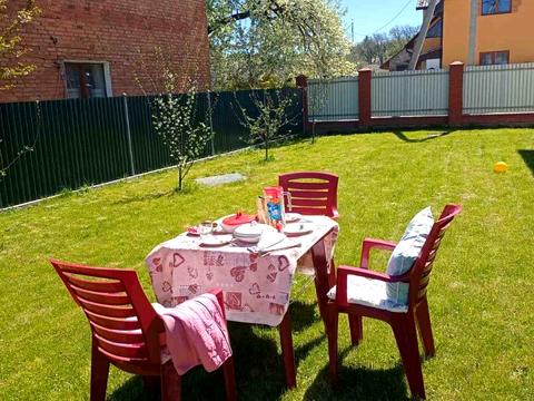 дом по адресу Шептицького, 1