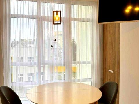 квартира за адресою Залізнична вул., 7