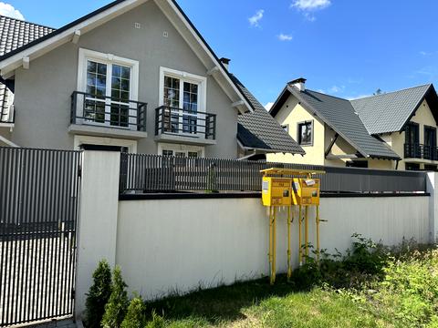 будинок за адресою Революції