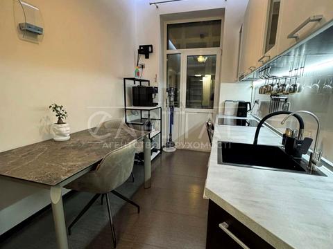 квартира по адресу Шелковичная ул., 32