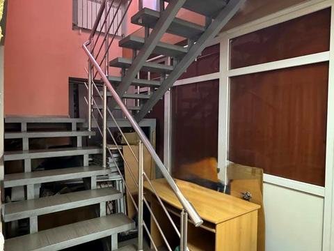 коммерческая по адресу Владимира Моссаковского ул. (Клари Цеткін), 1