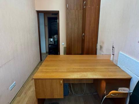 коммерческая по адресу Владимира Моссаковского ул. (Клари Цеткін), 1