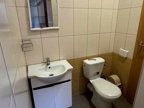 коммерческая по адресу Владимира Моссаковского ул. (Клари Цеткін), 1