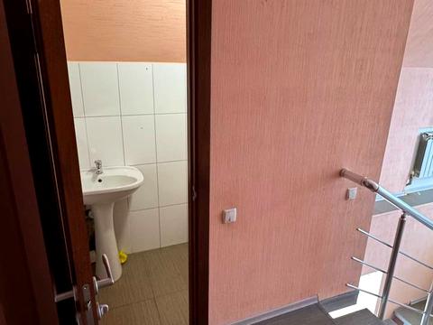 коммерческая по адресу Владимира Моссаковского ул. (Клари Цеткін), 1