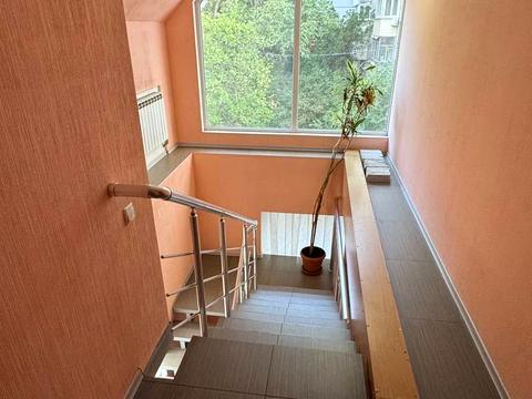 коммерческая по адресу Владимира Моссаковского ул. (Клари Цеткін), 1