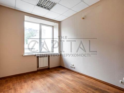 комерційна за адресою Січових Стрільців вул. (Артема), 27-31