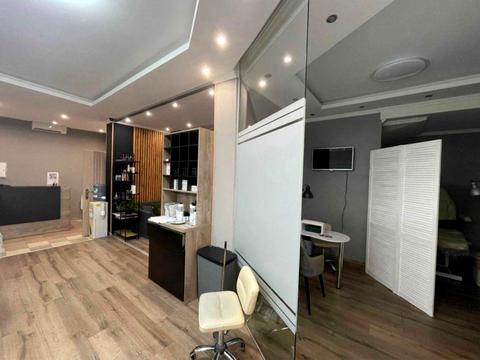 коммерческая по адресу Анны Ахматовой ул., 32/18