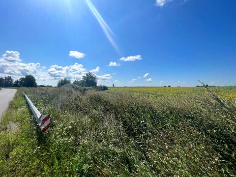 участок по адресу 