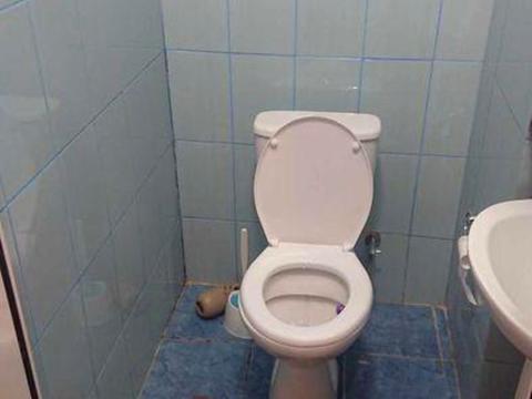 комерційна за адресою Дарвіна вул., 10