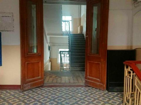 комерційна за адресою Дарвіна вул., 10