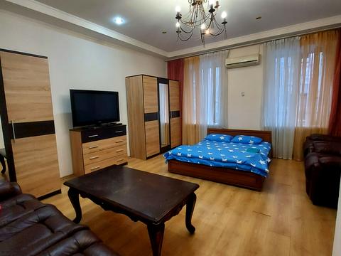 квартира за адресою Європейська пл. (Катерининська), 19