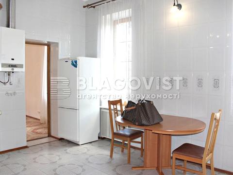 комерційна за адресою Білицька вул., 8