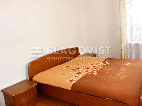 комерційна за адресою Білицька вул., 8