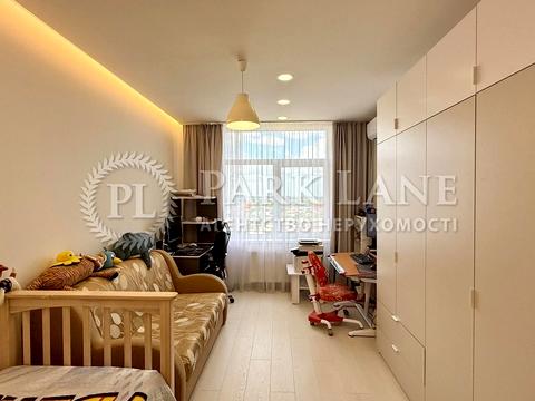 квартира по адресу Юнатская ул., 6