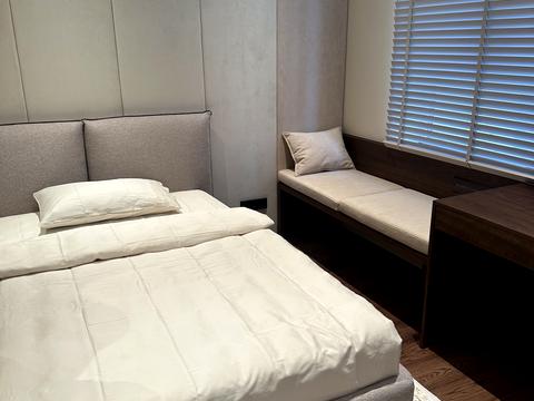 квартира за адресою Андрія Верхогляда вул. (Михайла Драгомирова), 15-Б