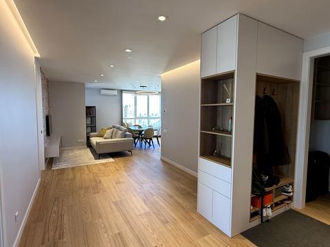 квартира за адресою Олександра Олеся вул., 4-А