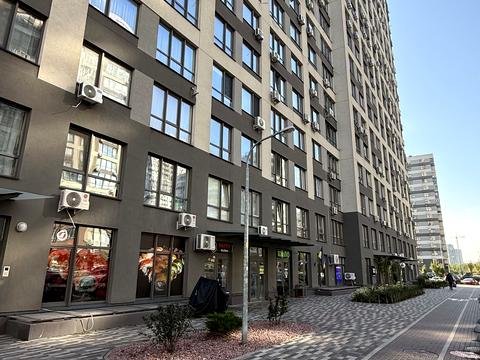 квартира за адресою Олександра Олеся вул., 4-А