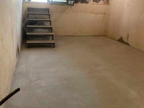 комерційна за адресою Бульварно-Кудрявська вул. (Воровського), 15