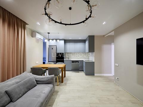 квартира по адресу Любомира Гузара просп. (Космонавта Комарова), 13