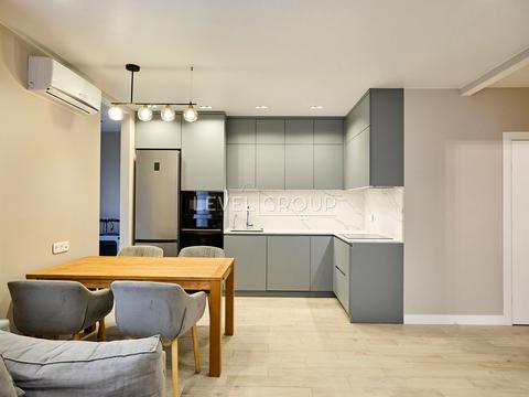 квартира по адресу Любомира Гузара просп. (Космонавта Комарова), 13