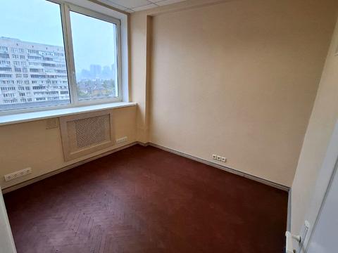 коммерческая по адресу Леси Украинки бульв., 34