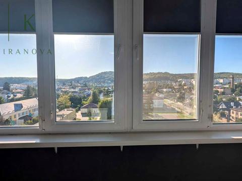 квартира за адресою Василя Сухомлинського вул., 14