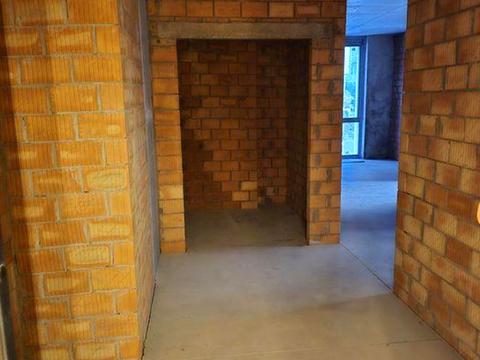 комерційна за адресою Болсуновська вул. (Сергія Струтинського), 21