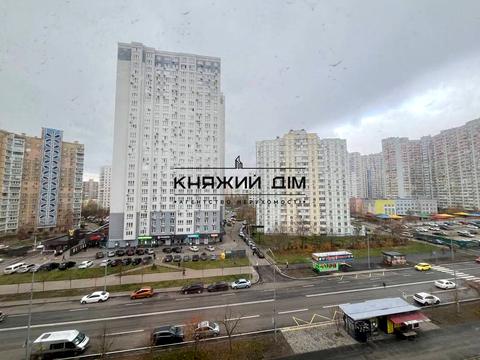 квартира по адресу Драгоманова ул., 9