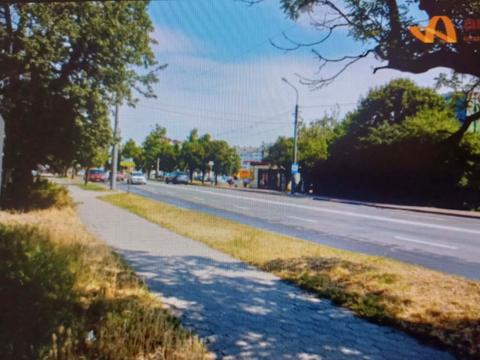 комерційна за адресою Євгена Коновальця вул., 14ж