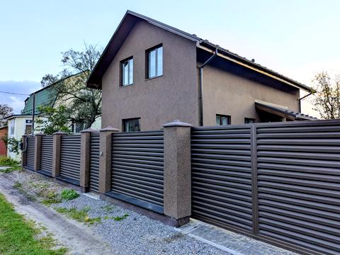 будинок за адресою Вишнева, 47