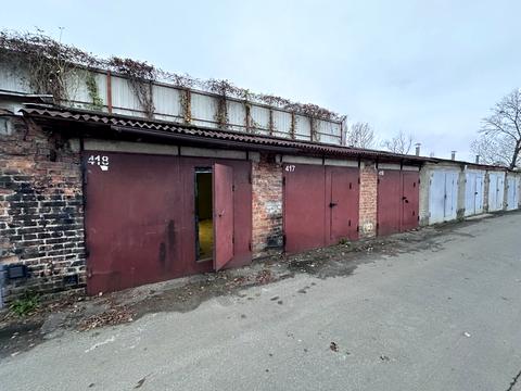 паркомісце за адресою Святослава Хороброго вул., 23