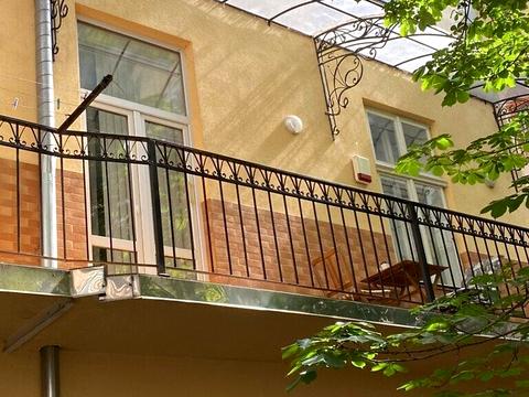 квартира за адресою Омеляна Поповича вул., 17