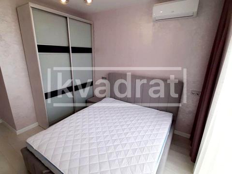 квартира за адресою Зарічна вул., 1