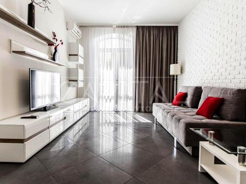 квартира за адресою Шота Руставелі вул., 14