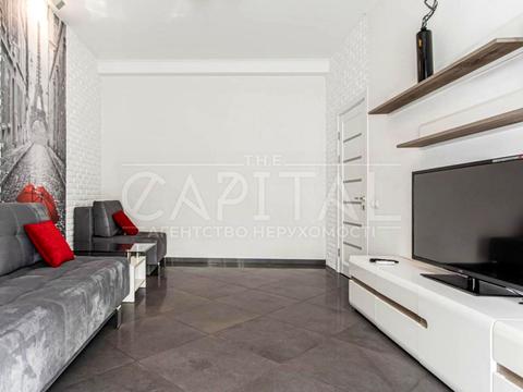 квартира за адресою Шота Руставелі вул., 14