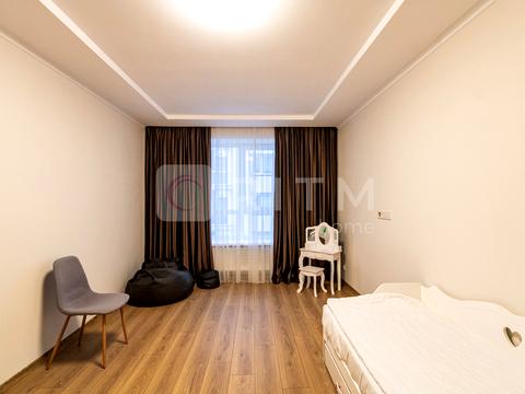 квартира по адресу Александра Довженко ул., 37