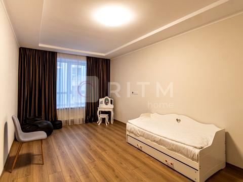 квартира по адресу Александра Довженко ул., 37