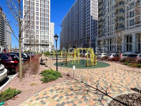 квартира по адресу Михаила Максимовича ул. (Трутенко Онуфрия), 28-Е