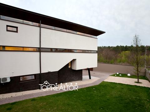 будинок за адресою Білої Акації вул., 20