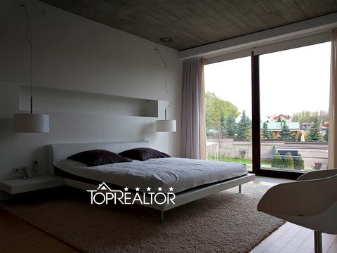 будинок за адресою Білої Акації вул., 20