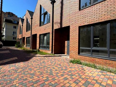 будинок за адресою Лісова вул., 4