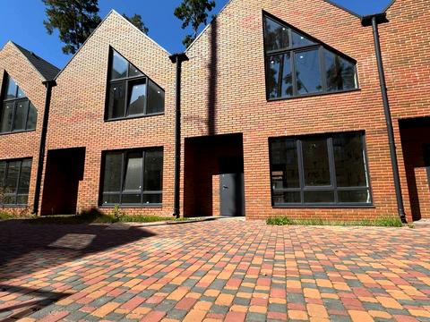 будинок за адресою Лісова вул., 4