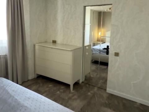 квартира за адресою Анни Ахматової вул., 46