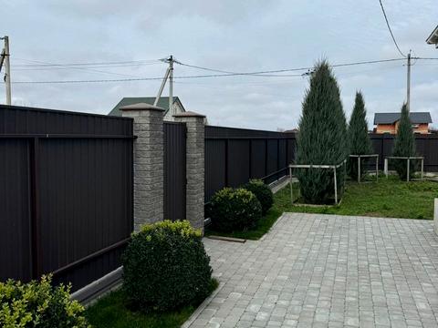 будинок за адресою Центральна