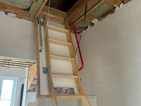 будинок за адресою Центральна